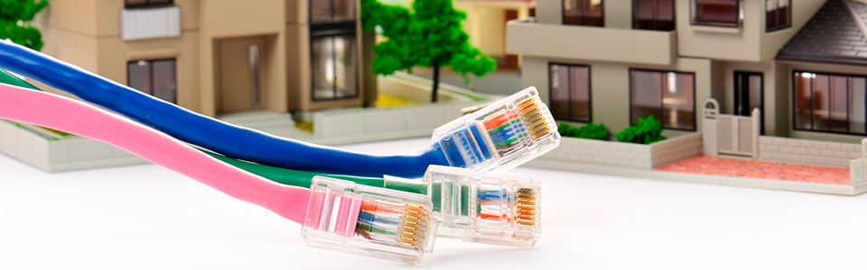 光回線とは？高速接続で快適なインターネット生活を送るために重要な基礎知識と選び方